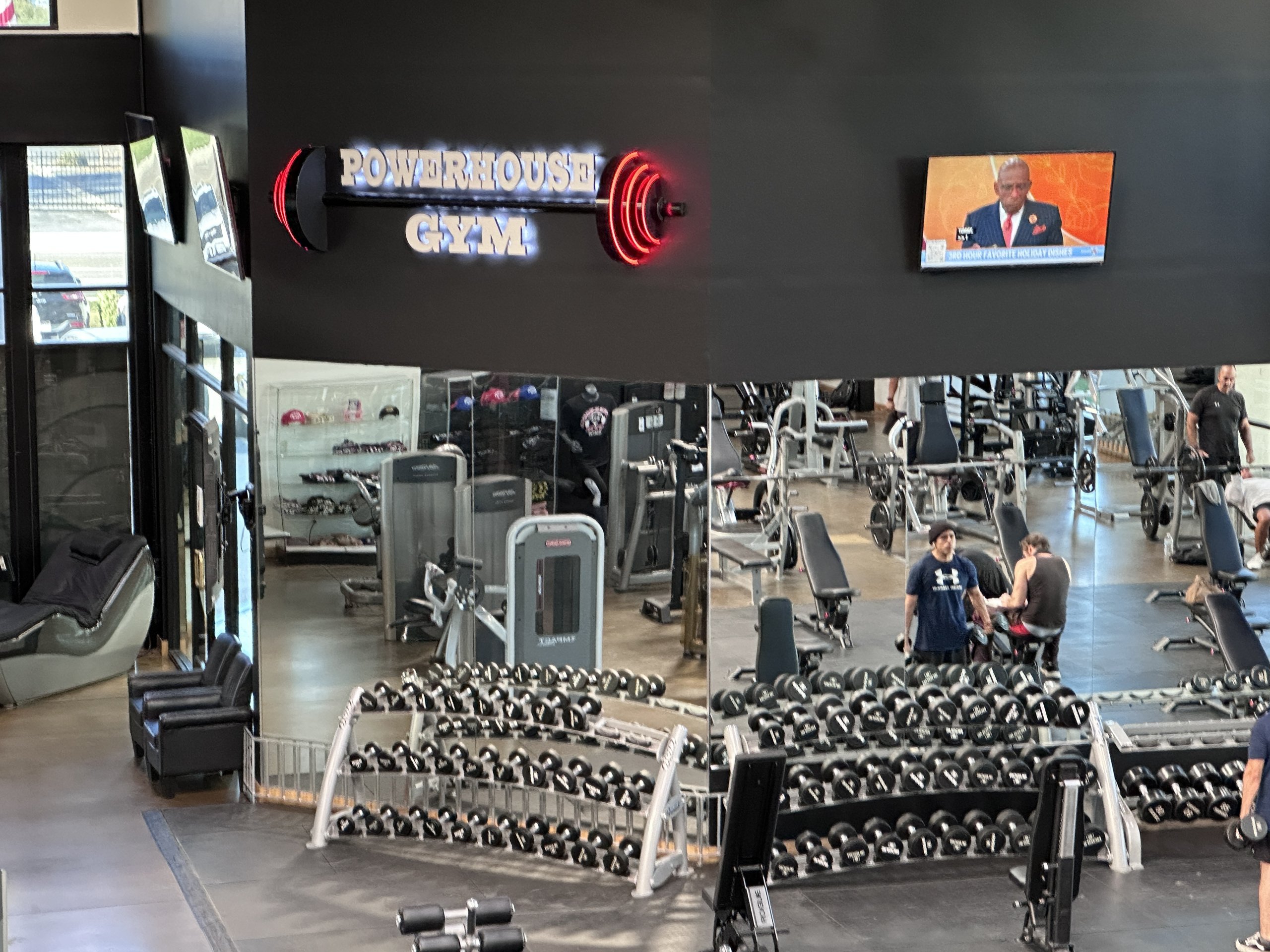 An Image of the Menifee, CA Powerhouse Gym Location
