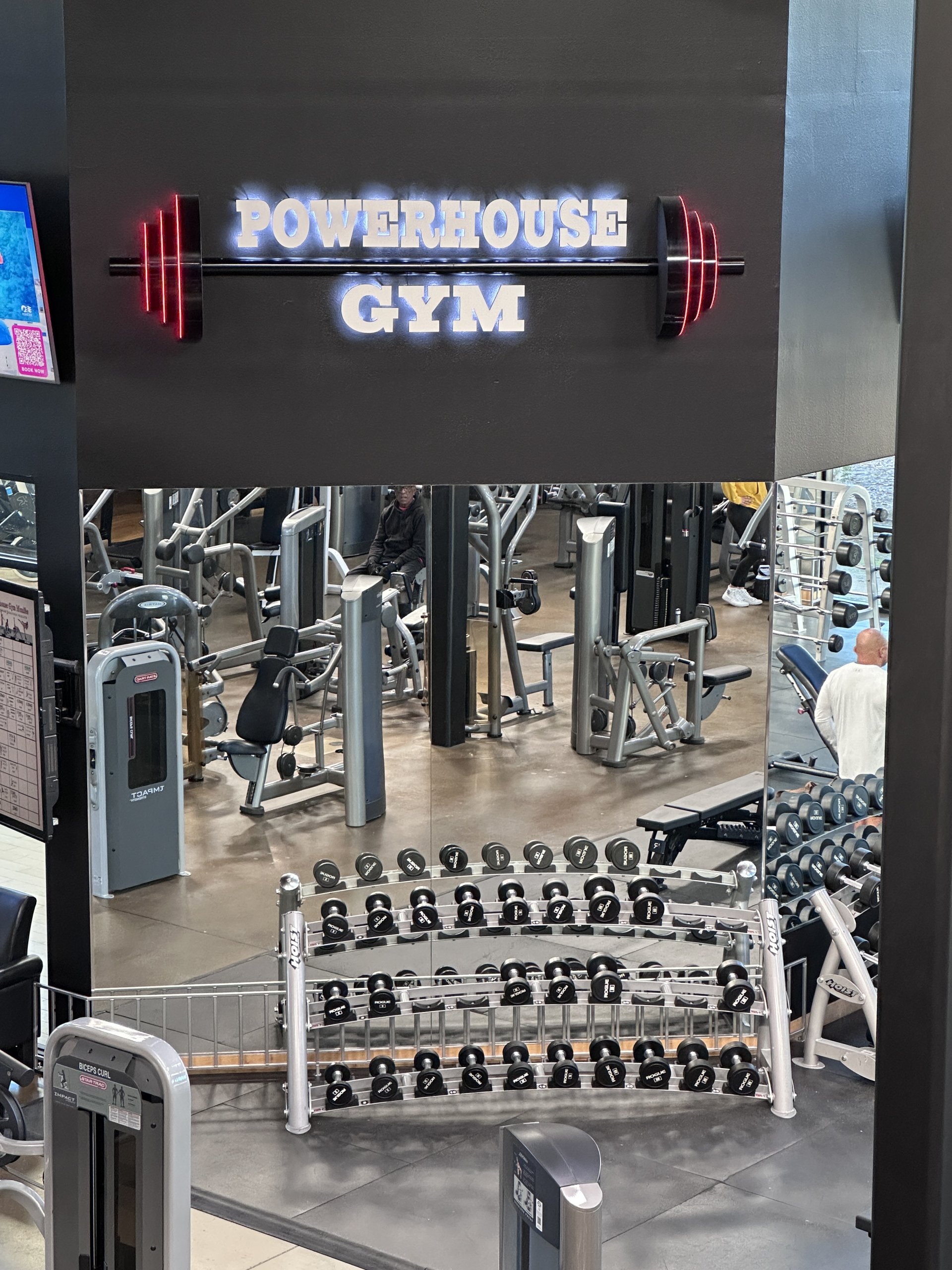 An Image of the Menifee, CA Powerhouse Gym Location