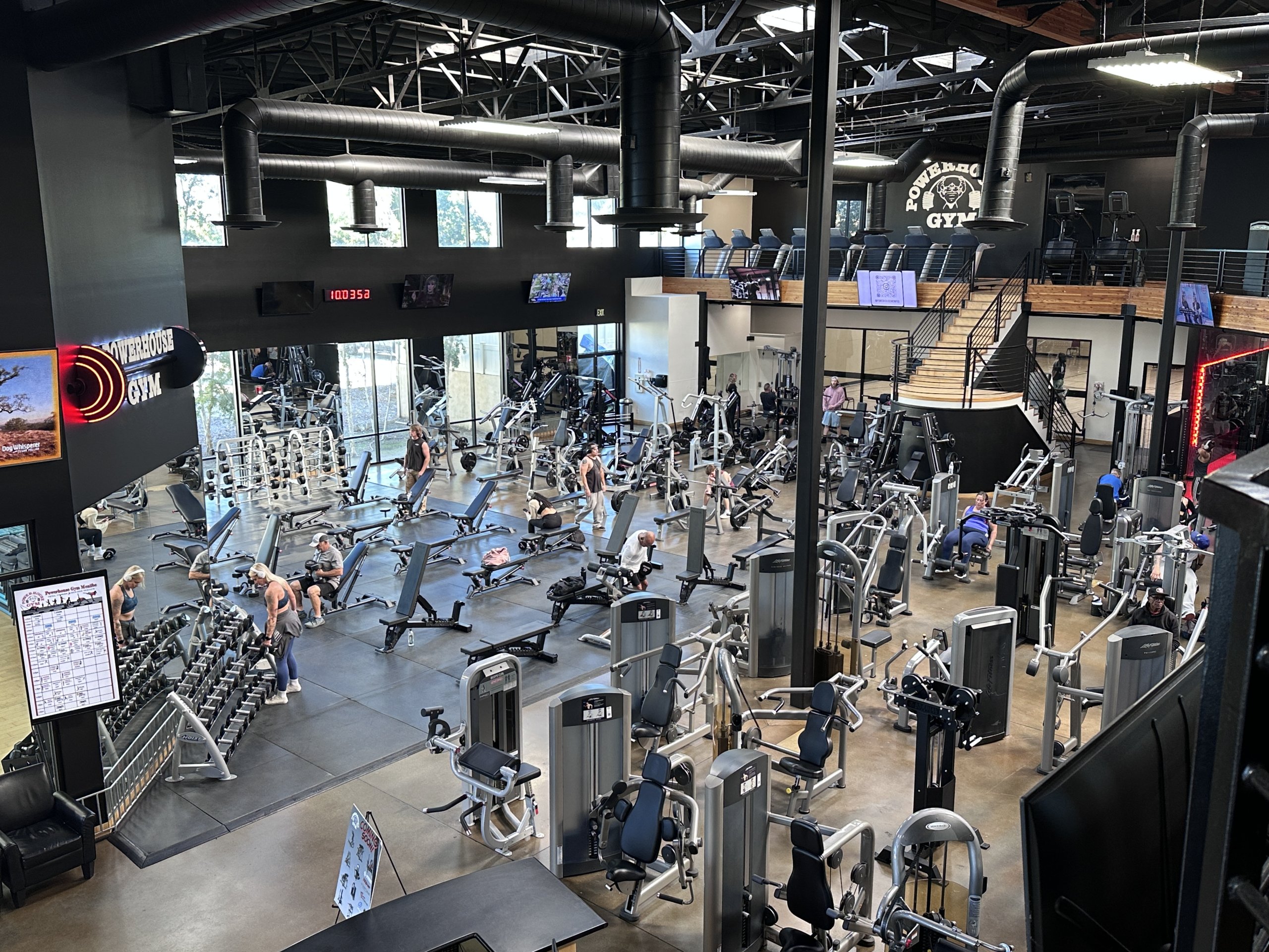 An Image of the Menifee, CA Powerhouse Gym Location
